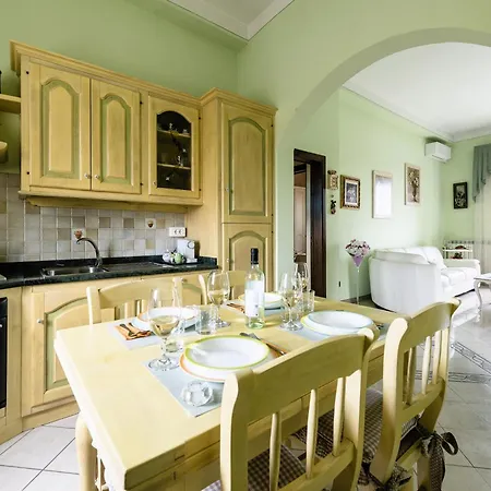 Hostly-garden House Metato-apartment With Garden, 15min From Sea Apartment