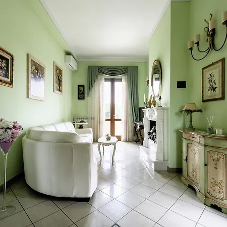 Apartment Hostly-garden House Metato-apartment With Garden, 15min From Sea *