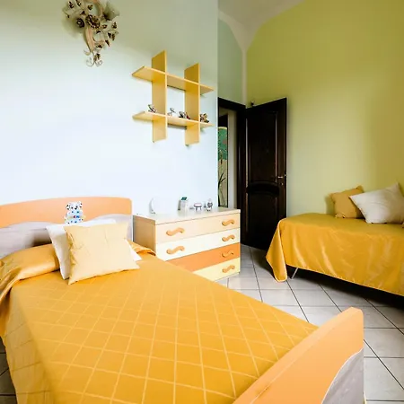 Hostly-garden House Metato-apartment With Garden, 15min From Sea * Fiocina